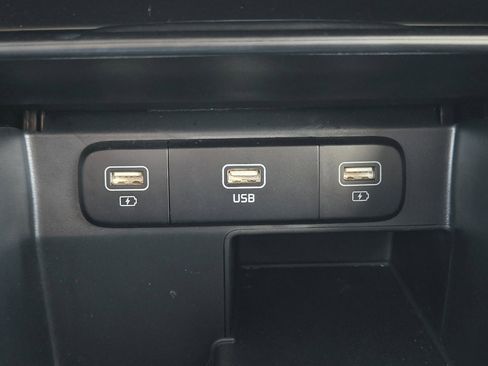 Certified 2022 Kia Sorento S image 22