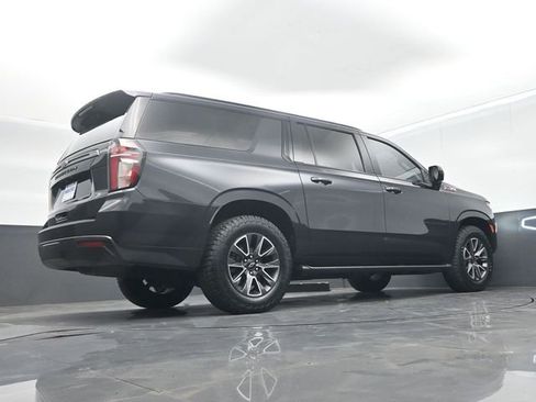 Used 2022 Chevrolet Suburban Z71 image 54