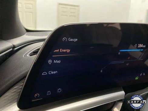 Used 2023 Cadillac Lyriq 2WD image 44