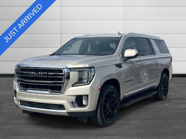 Used 2023 GMC Yukon XL SLT RWD image 7