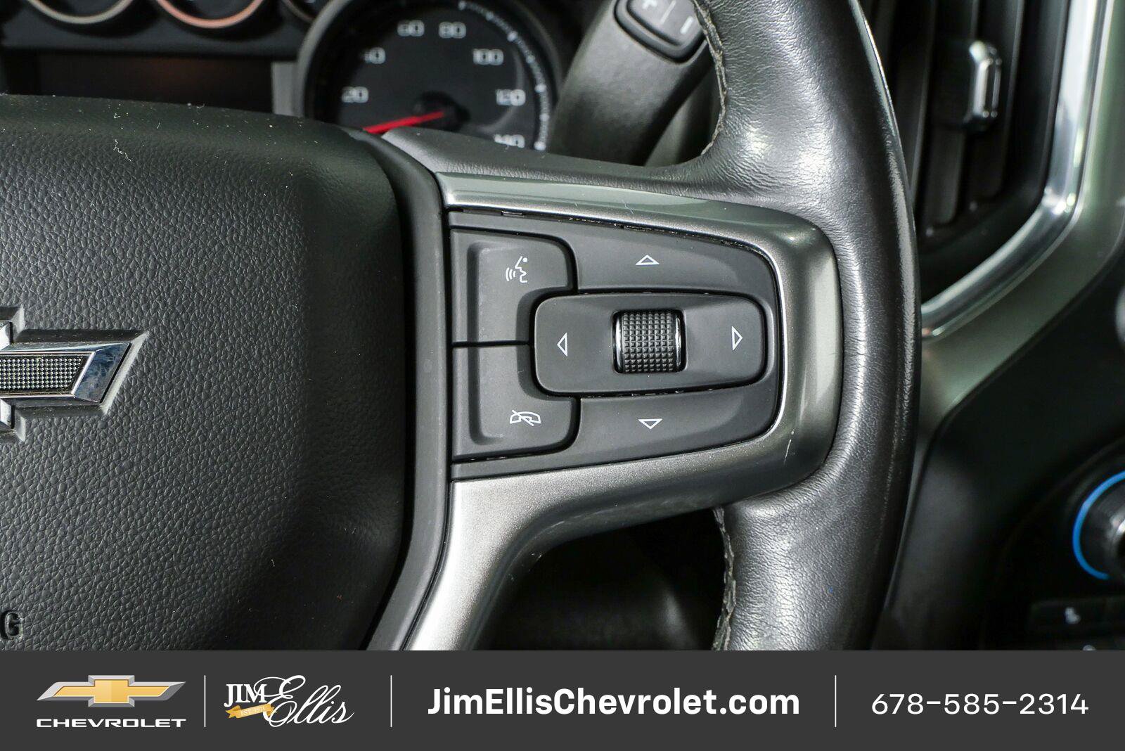 Used 2021 Chevrolet Silverado 1500 LT Trail Boss w/ Convenience Package II AWD/4WD image 12