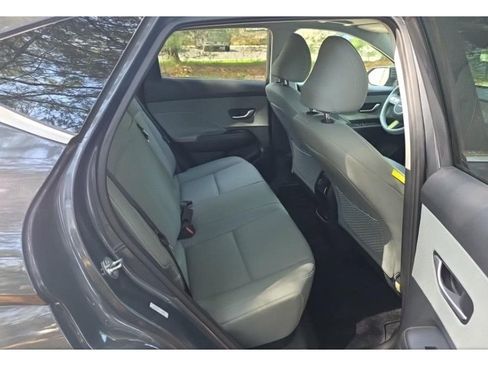 Used 2024 Hyundai Kona Limited image 6