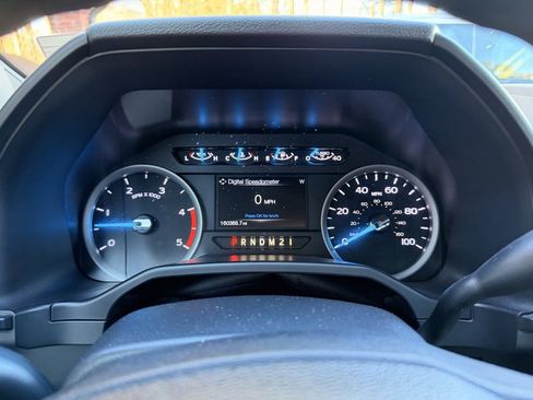 Used 2017 Ford F250 XLT w/ XLT Value Package image 15