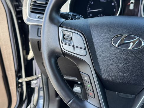 Used 2017 Hyundai Santa Fe Sport image 21