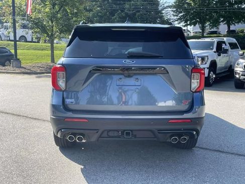 Certified 2020 Ford Explorer ST w/ Premium Technology Package AWD/4WD image 4