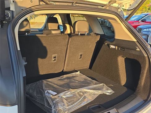 New 2026 Lincoln Corsair Reserve image 24