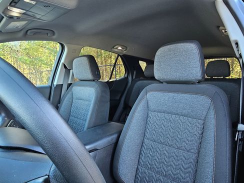 Used 2024 Chevrolet Equinox LT image 21