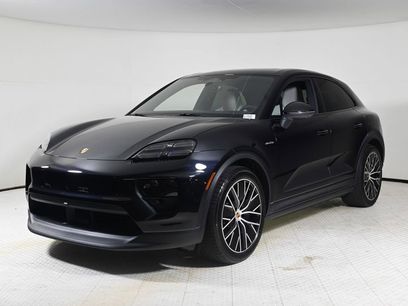 New 2025 Porsche Macan 4S Electric