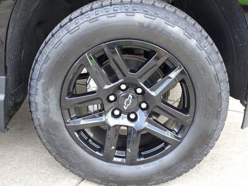 Used 2023 Chevrolet Silverado 1500 RST image 10