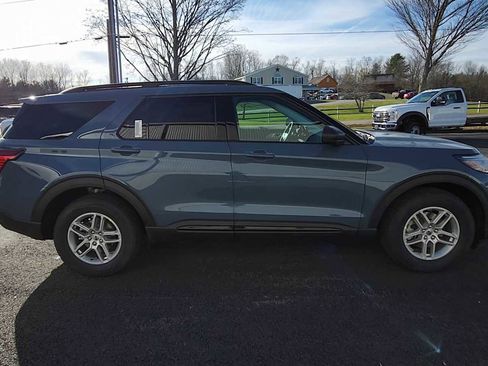 New 2026 Ford Explorer Active image 9