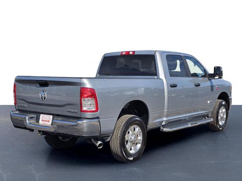 Used 2024 RAM 2500 Big Horn AWD/4WD image 10