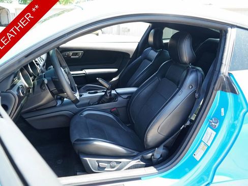 Used 2017 Ford Mustang Shelby GT350 RWD image 7