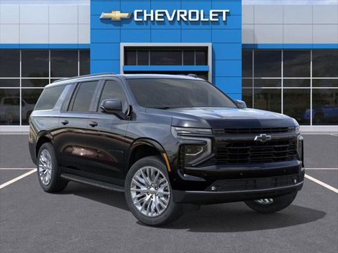 New 2026 Chevrolet Suburban RST image 7