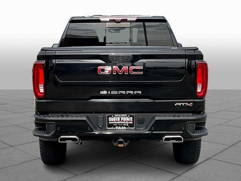 Used 2021 GMC Sierra 1500 AT4 w/ AT4 Value Package AWD/4WD image 5