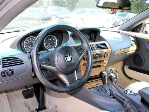 Used 2005 BMW 645Ci Convertible image 20