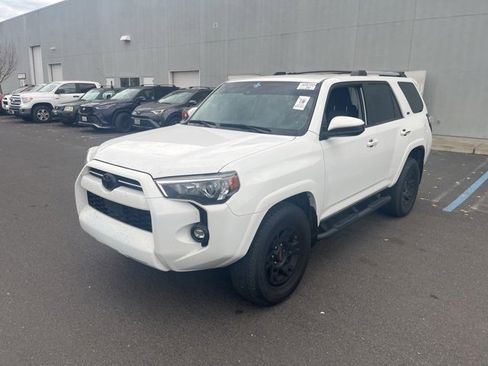 Used 2023 Toyota 4Runner SR5 image 1
