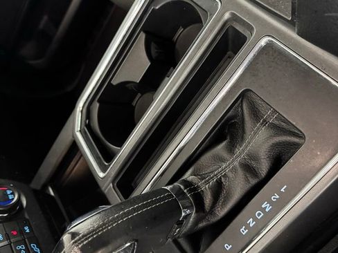 Used 2016 Ford F150 XLT w/ Equipment Group 302A Luxury AWD/4WD image 38