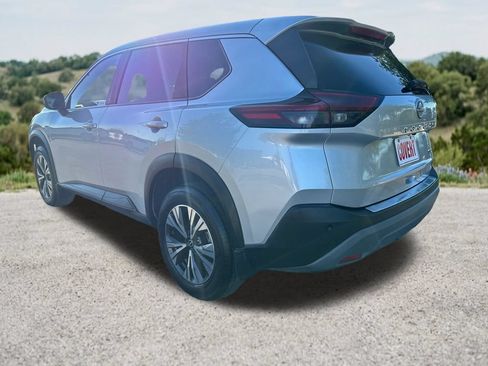 Used 2023 Nissan Rogue SV FWD image 7