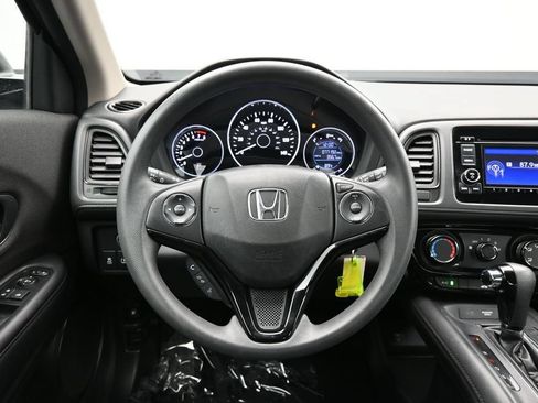 Certified 2022 Honda HR-V LX image 44