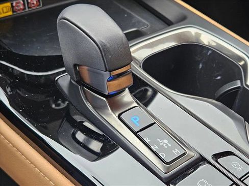 Used 2025 Lexus NX 350 AWD w/ Premium Package image 10