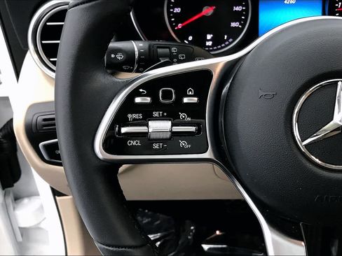 Certified 2020 Mercedes-Benz GLC 300 image 18