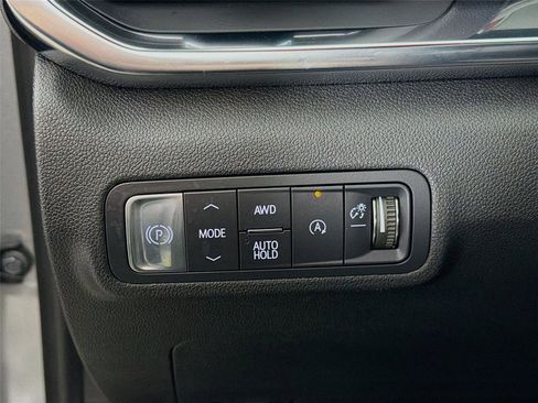 Used 2025 GMC Terrain Elevation AWD/4WD image 10