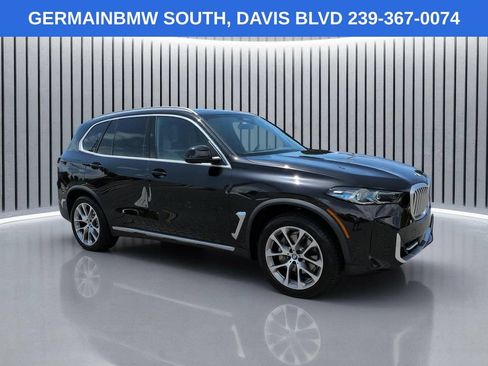Certified 2024 BMW X5 sDrive40i w/ Premium Package RWD image 3
