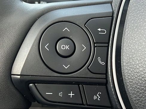 Used 2023 Toyota RAV4 XLE Premium AWD/4WD image 20