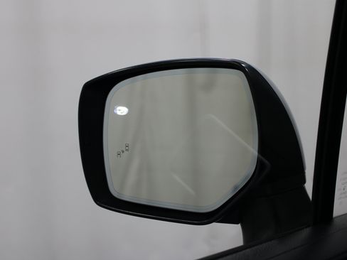 Used 2018 Subaru Forester 2.5i Touring AWD/4WD image 9