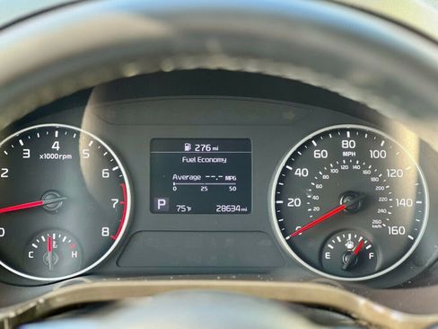 Used 2022 Kia Seltos Nightfall Edition image 18