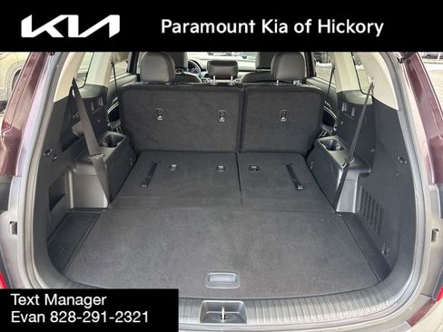 Used 2022 Kia Telluride LX image 12