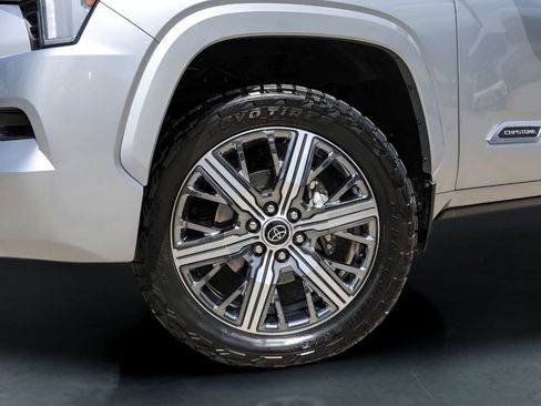 Used 2023 Toyota Sequoia Capstone AWD/4WD image 4