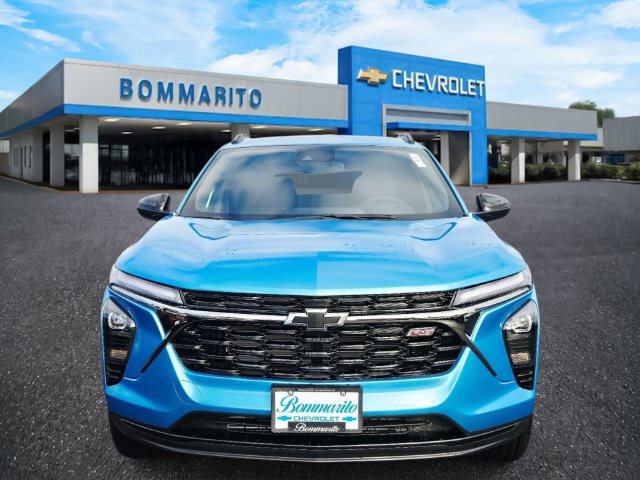 New 2026 Chevrolet Trax RS w/ Driver Confidence Package FWD image 5