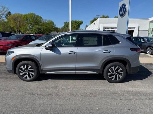 New 2026 Volkswagen Tiguan S AWD/4WD image 2