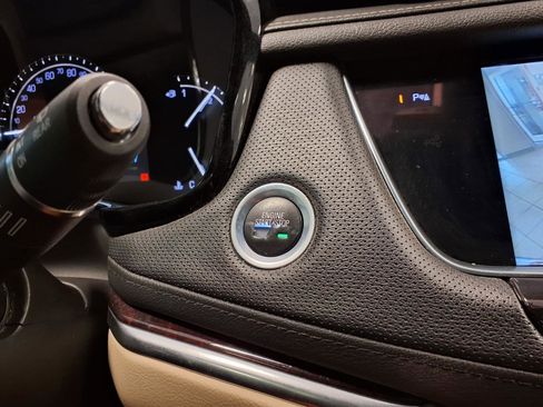 Used 2019 Cadillac XT5 Luxury FWD image 26