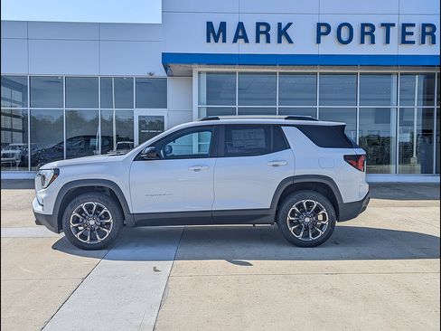 New 2027 GMC Terrain Elevation w/ Elevation Premium Package AWD/4WD image 9