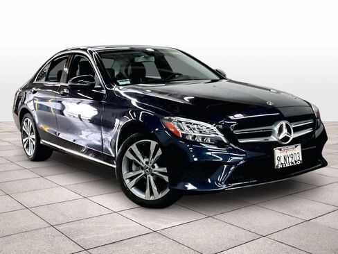 Used 2020 Mercedes-Benz C 300 4MATIC Sedan image 2