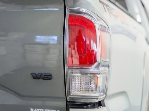 Used 2023 Toyota Tacoma TRD Sport w/ Black Out Package (TMS) image 7