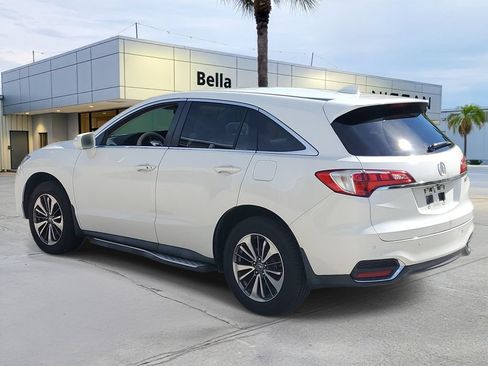 Used 2017 Acura RDX w/ Advance Package FWD image 3