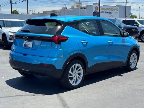 New 2027 Chevrolet Bolt LT FWD image 6