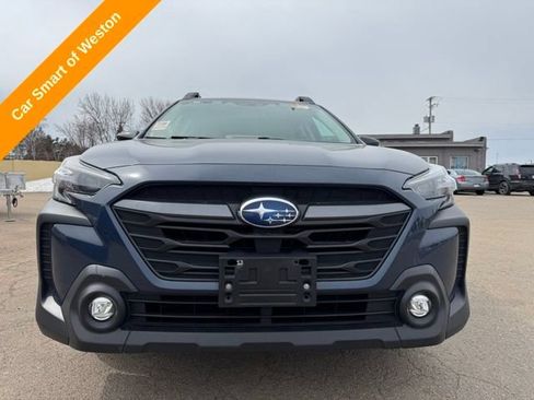 Used 2024 Subaru Outback Premium AWD/4WD image 2
