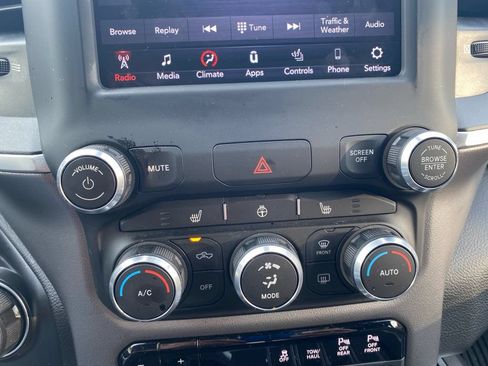 Used 2021 RAM 1500 Big Horn AWD/4WD image 12