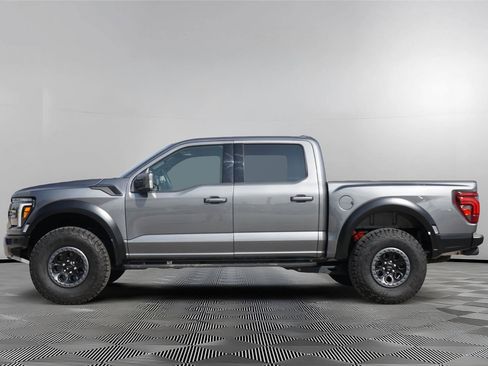Used 2025 Ford F150 Raptor AWD/4WD image 9