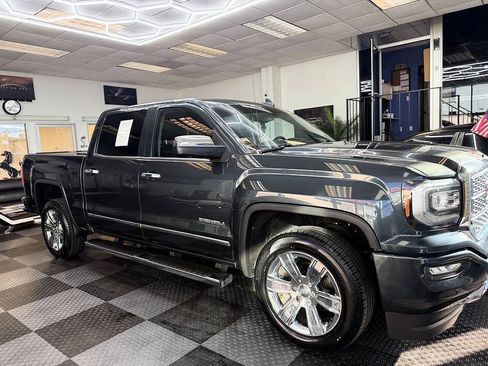 Used 2018 GMC Sierra 1500 Denali AWD/4WD image 2