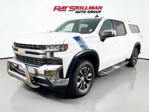 Used 2019 Chevrolet Silverado 1500 LT w/ All-Star Edition AWD/4WD image 3