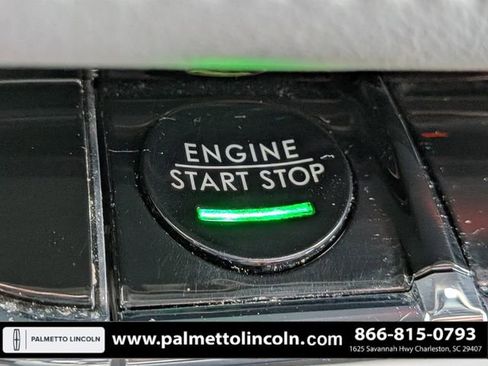 Used 2023 Lincoln Nautilus Reserve FWD image 30