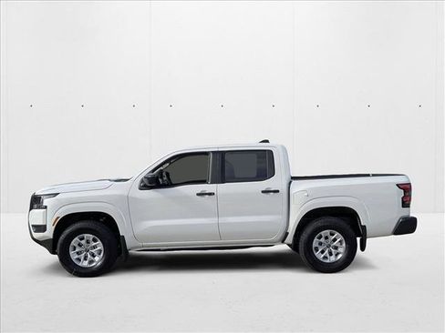 New 2025 Nissan Frontier S image 5