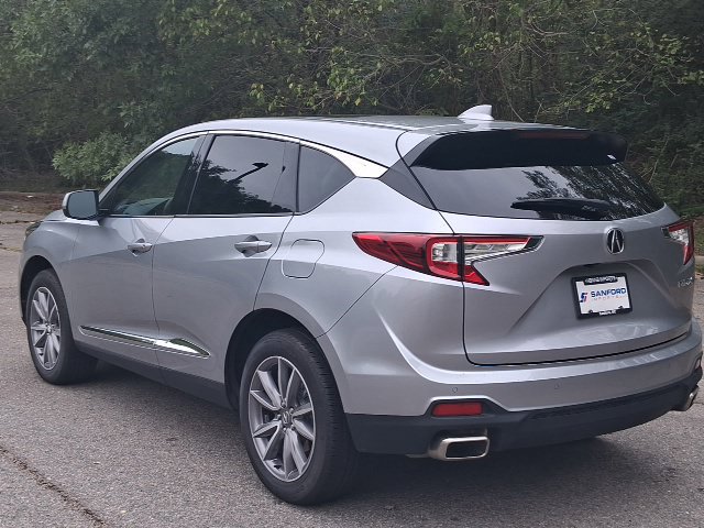 Used 2023 Acura RDX w/ Technology Package FWD image 3