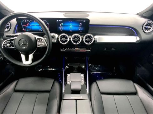 Certified 2022 Mercedes-Benz GLB 250 image 18