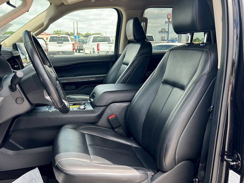 Used 2023 Ford Expedition Max XLT AWD/4WD image 15